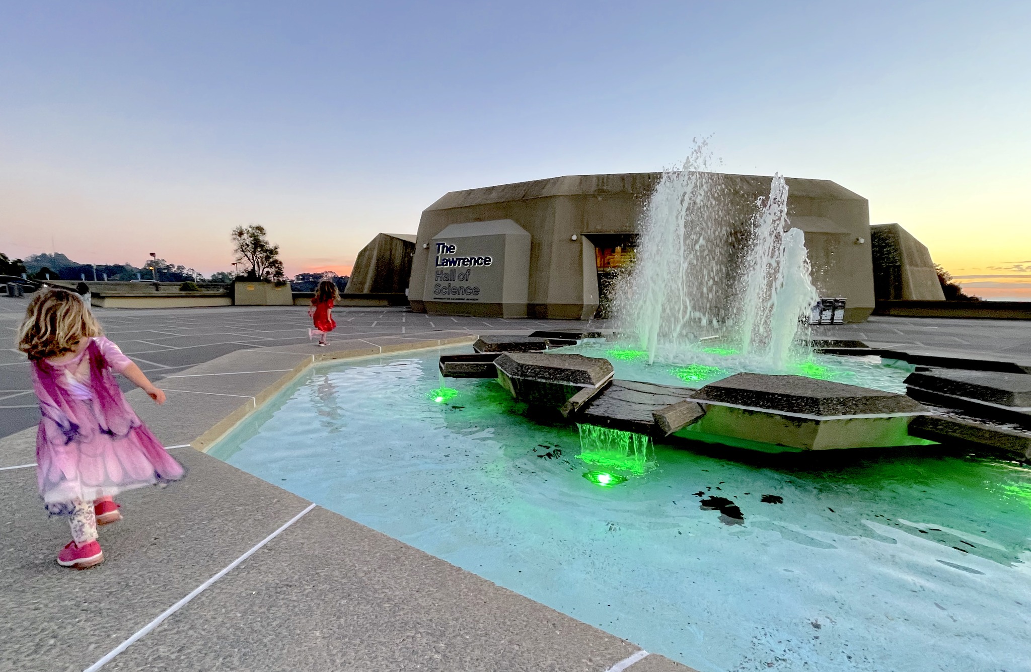 Best Things to See at the Lawrence Hall of Science Today | Phoenix Transportation