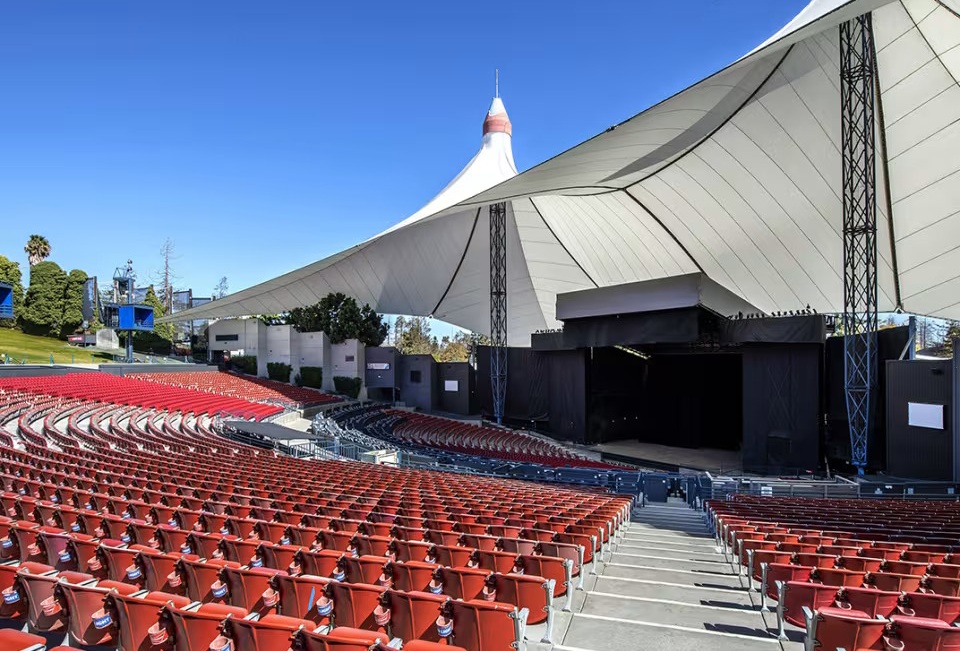 Getting to Shoreline Amphitheatre Without the Parking Hassle | Phoenix Transportation