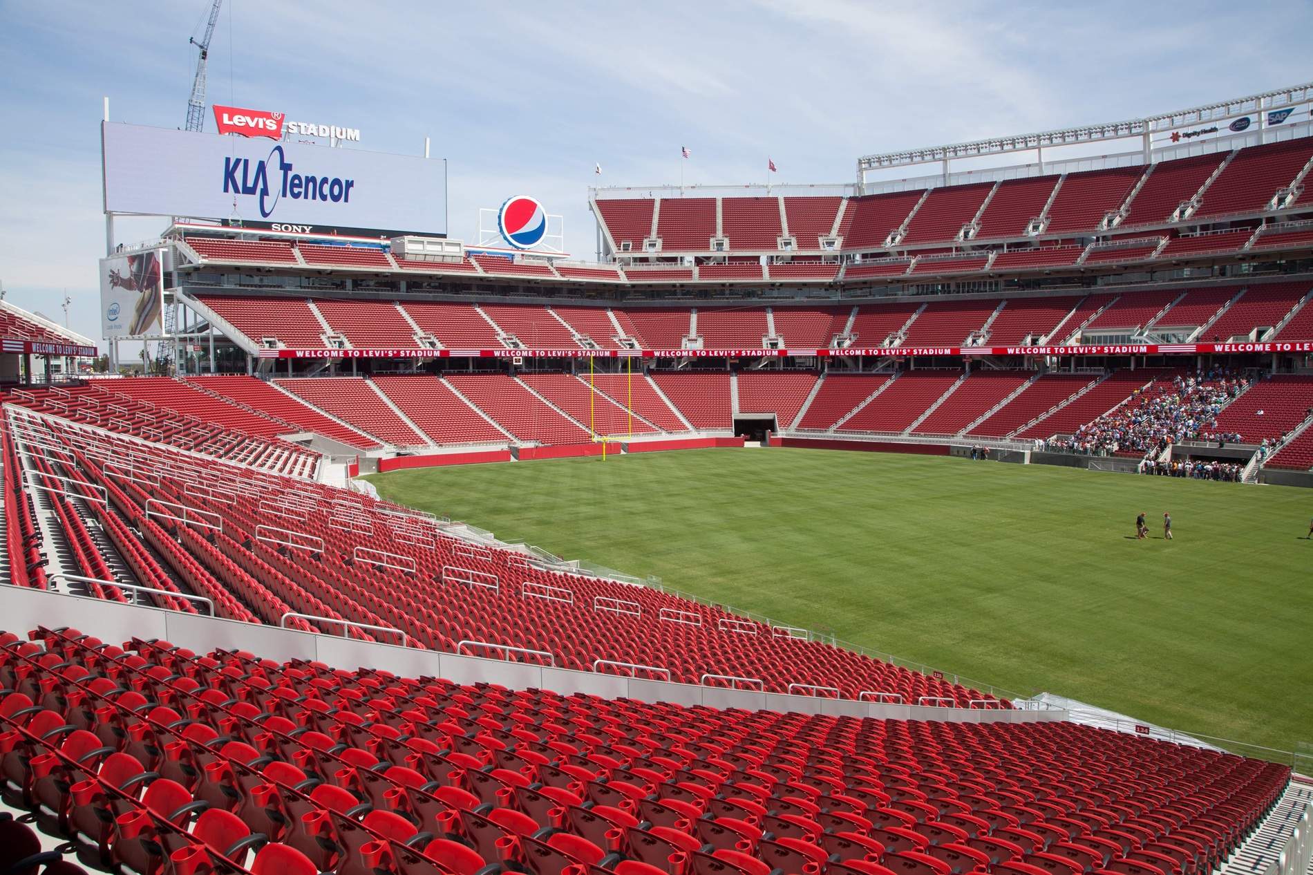 Your Complete Guide to Levi's Stadium Game Day Transportation | Phoenix Transportation